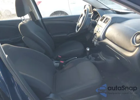 2013 Nissan Versa 1.6 Sv z USA, uszkodzony, nr VIN 3N1CN7AP3DL852177